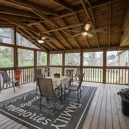 K & C Mountain View Cottage